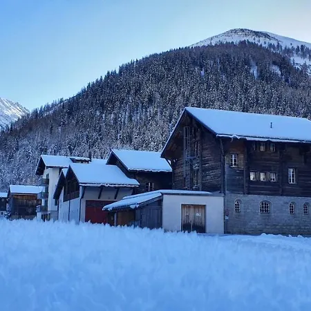 Direkt An Der Langlaufloipe Oberwald